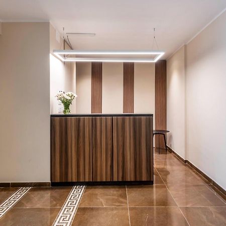Velasca Tower Apartments Milan Exterior photo