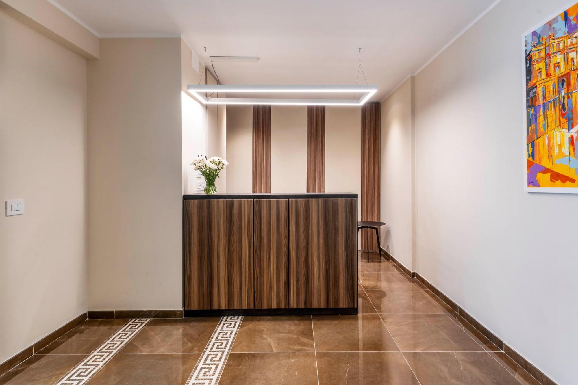 Velasca Tower Apartments Milan Exterior photo