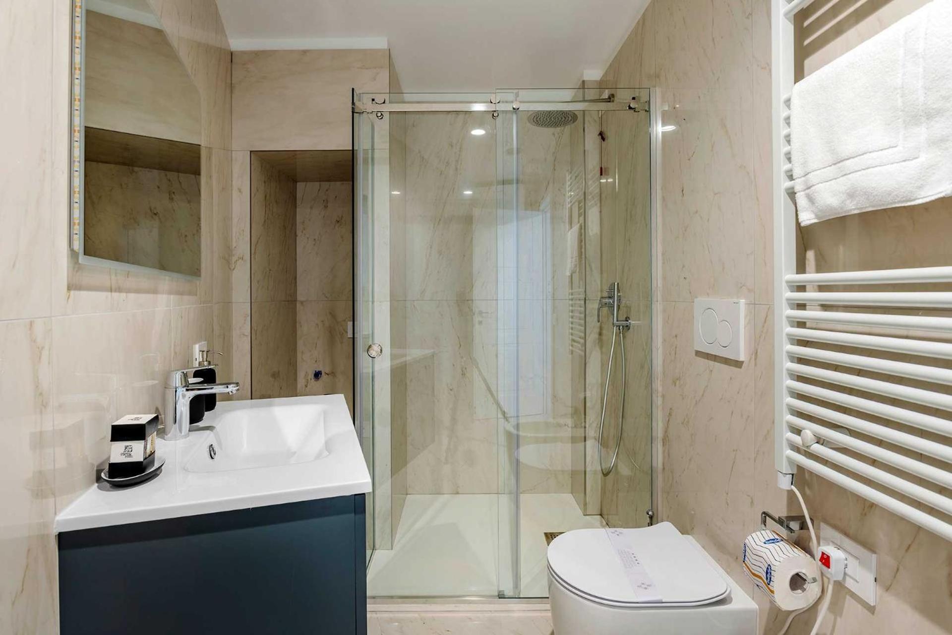 Velasca Tower Apartments Milan Exterior photo