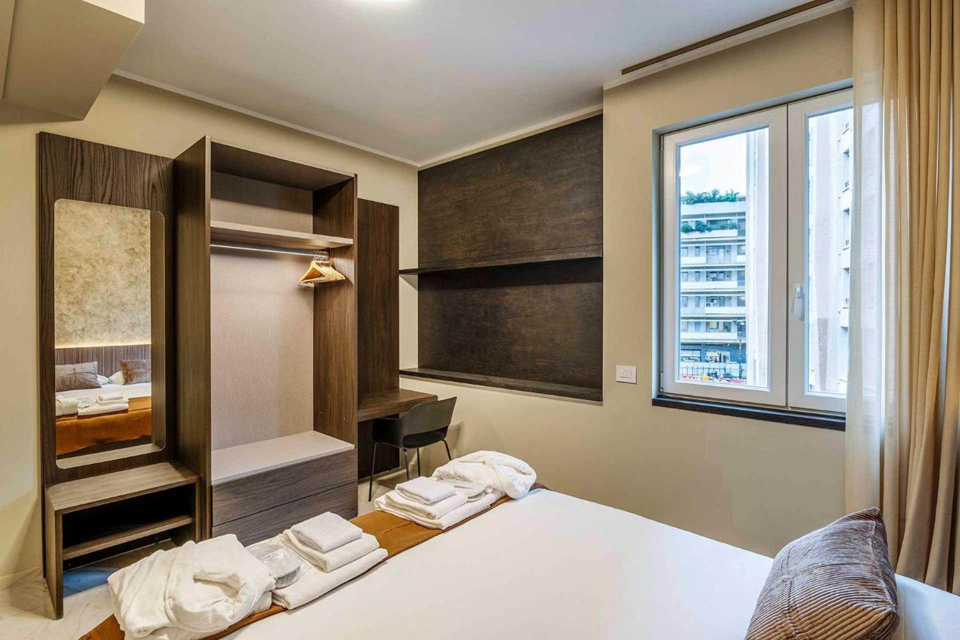 Velasca Tower Apartments Milan Exterior photo